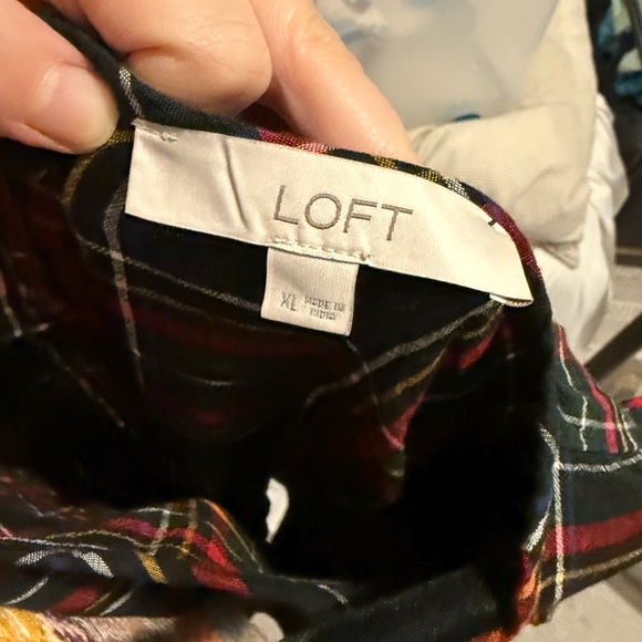 BUNDLE of 6 blouses - loft, halogen/nordstrom - Picture 4 of 15